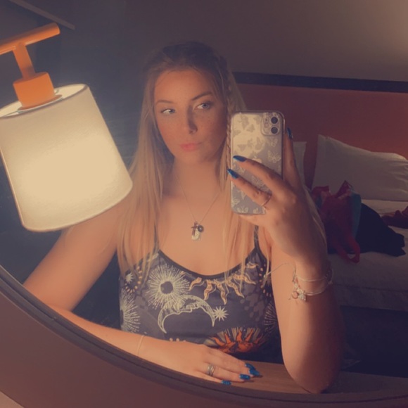Meet the Posher Other - Meet your Posher, Kimberly